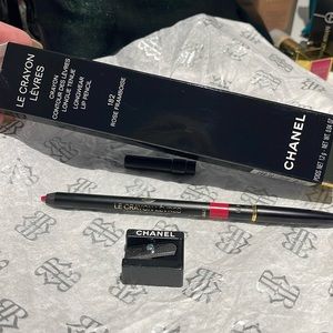 Chanel Crayon longwear lip pencil 182 Rose Framboise